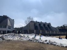 3/29(日)牧歌の里の天気《晴天》雪遊びフィナーレと新しい春の芽♪